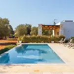Pietra E Calce With Pool Villa *