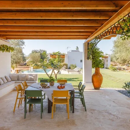 Pietra E Calce With Pool * Ostuni