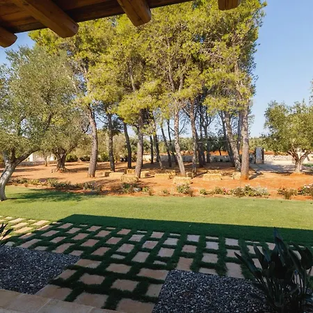 Pietra E Calce With Pool Villa