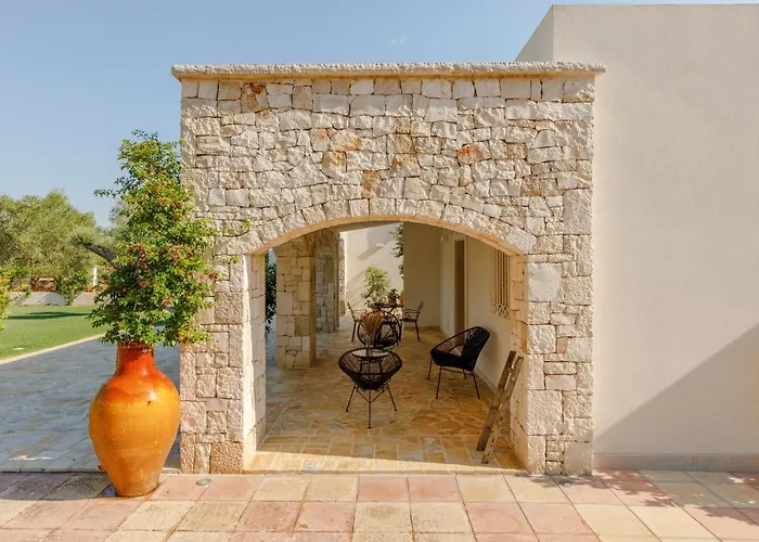 Pietra E Calce With Pool * Ostuni