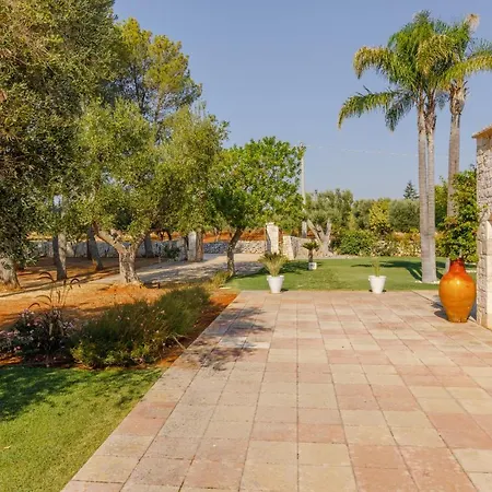 Pietra E Calce With Pool Vila Ostuni