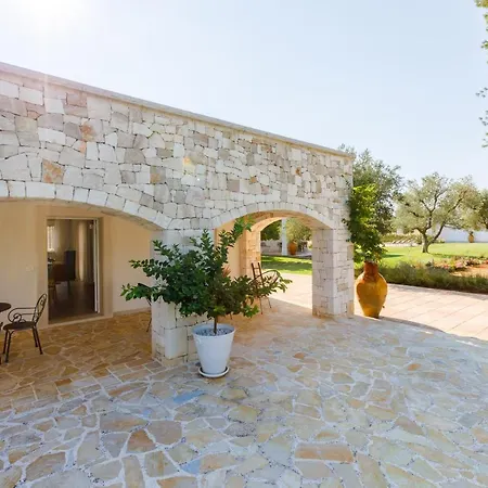 Pietra E Calce With Pool * Ostuni