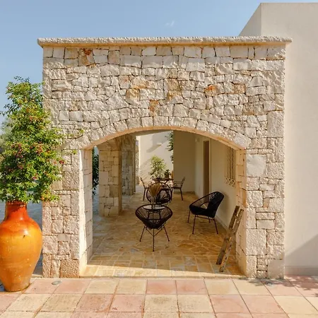 Pietra E Calce With Pool * Ostuni