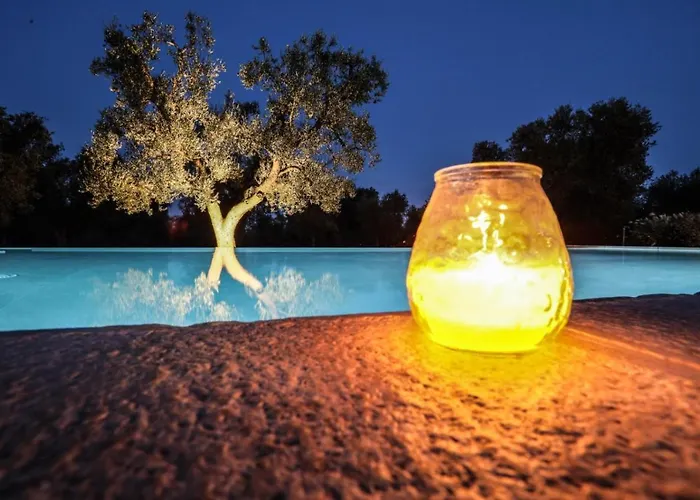 Pietra E Calce With Pool וילה