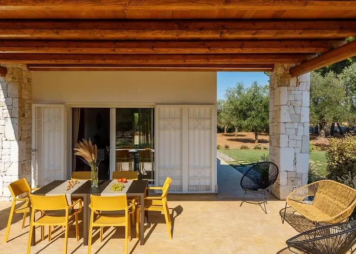 Pietra E Calce With Pool אוסטוני