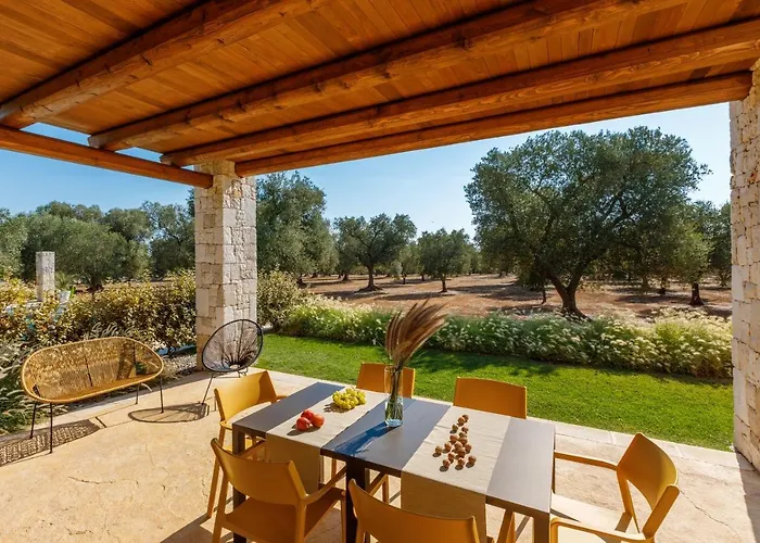 Pietra E Calce With Pool אוסטוני