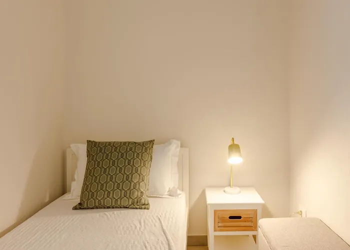 Pietra E Calce With Pool *